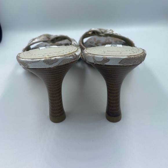 Steve MADDEN P-Kiss Champagne Sparkling Brocade Slide Leather Sandals Size 8.5 - Picture 11 of 13